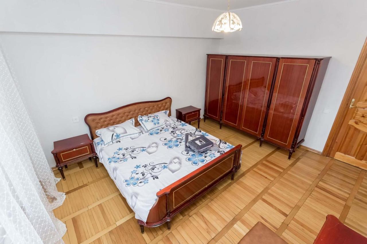 Apartment на абая 141 Almaty